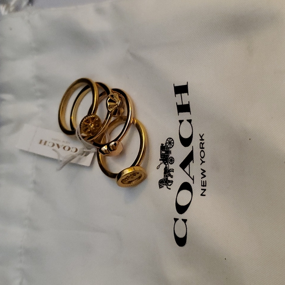 Coach Assorted 💍 Ring set